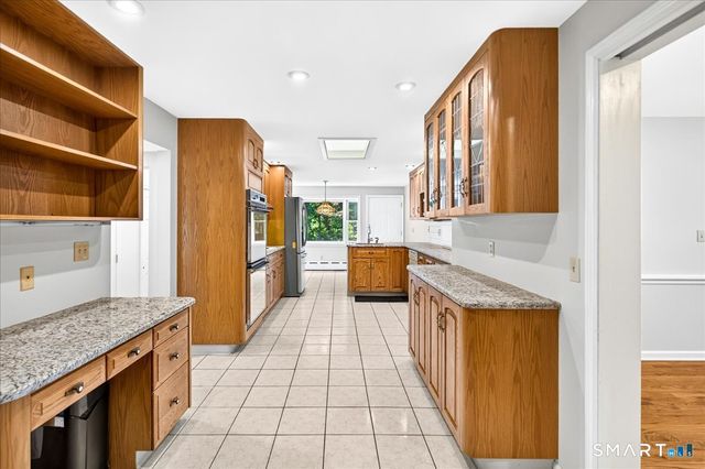 193 Dessa Drive, Hamden, CT 06517