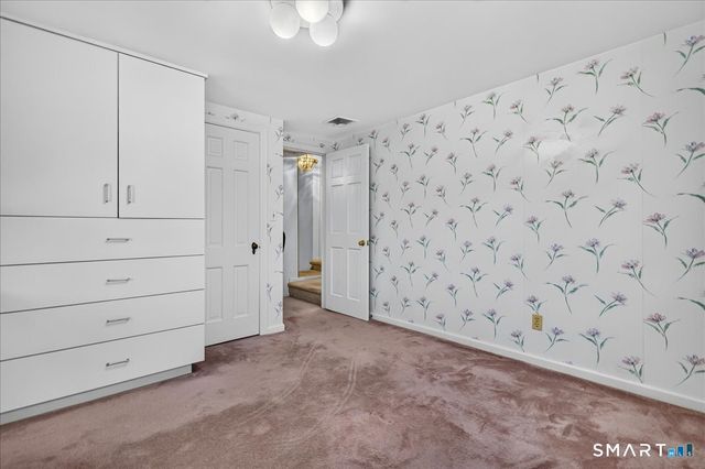 193 Dessa Drive, Hamden, CT 06517
