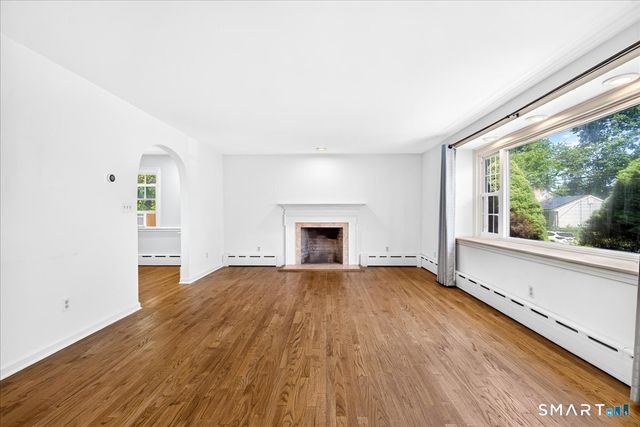 193 Dessa Drive, Hamden, CT 06517