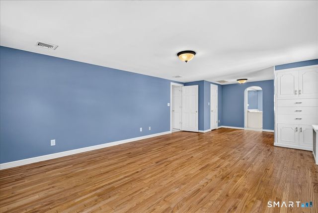 193 Dessa Drive, Hamden, CT 06517