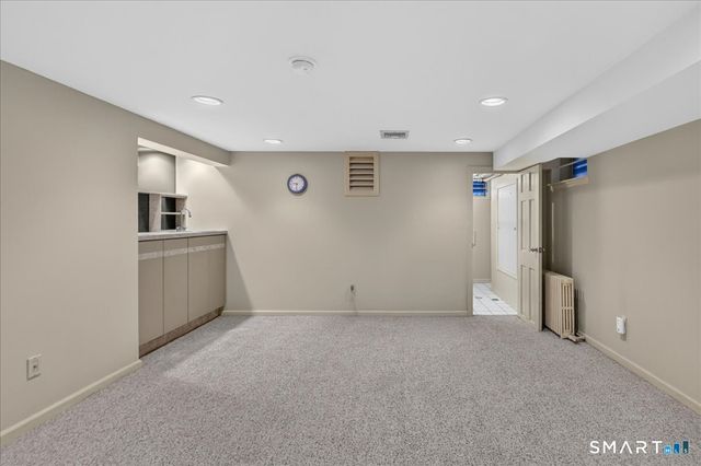 193 Dessa Drive, Hamden, CT 06517