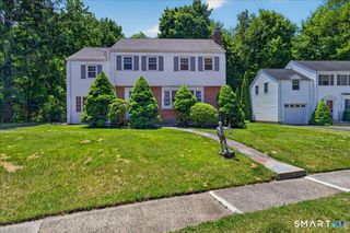 193 Dessa Drive, Hamden, CT 06517