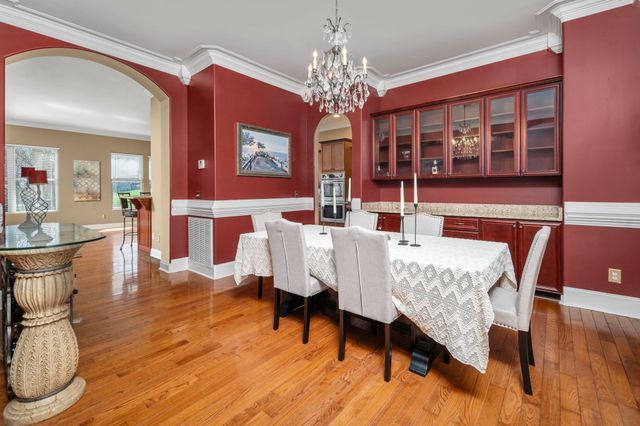 528 Ridgecrest Ln, Lebanon, TN 37087