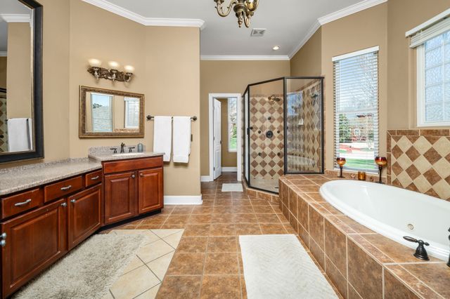 528 Ridgecrest Ln, Lebanon, TN 37087