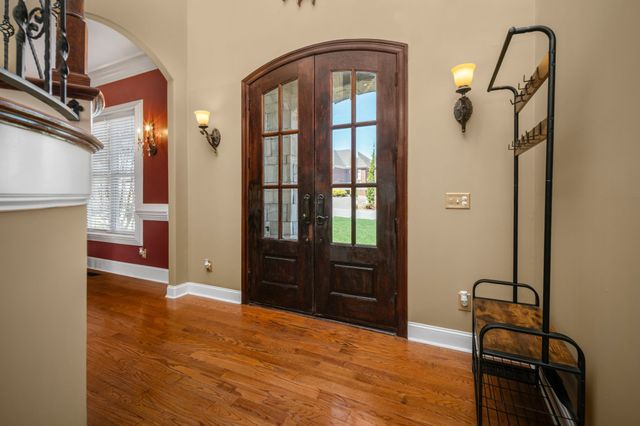 528 Ridgecrest Ln, Lebanon, TN 37087