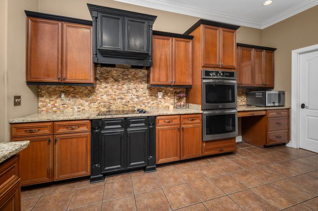 528 Ridgecrest Ln, Lebanon, TN 37087