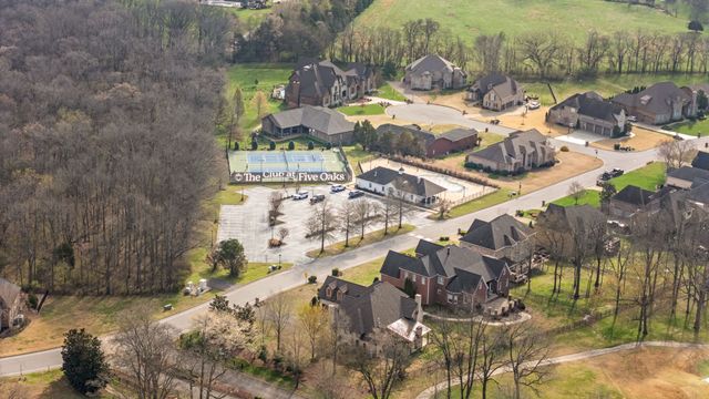 528 Ridgecrest Ln, Lebanon, TN 37087