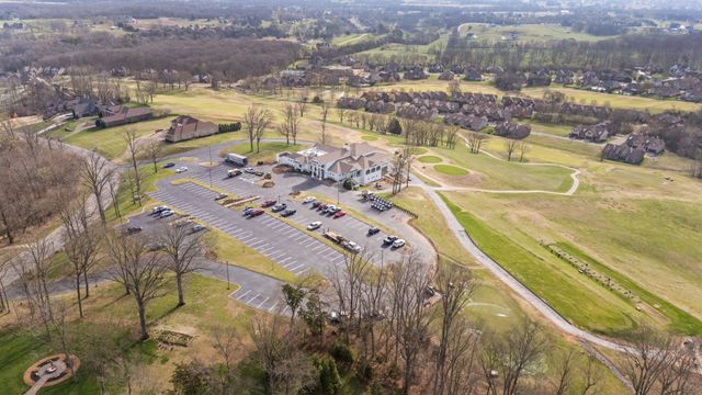 528 Ridgecrest Ln, Lebanon, TN 37087