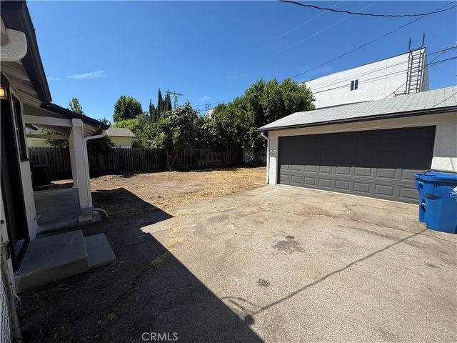 6939 Murietta Avenue, Van Nuys, CA 91405