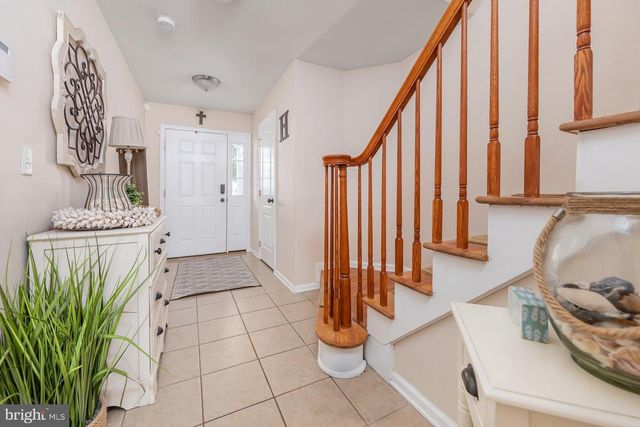 1024 MOORE RD, West Deptford, NJ 08086