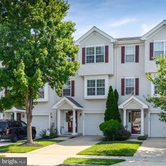 1024 MOORE RD, West Deptford, NJ 08086