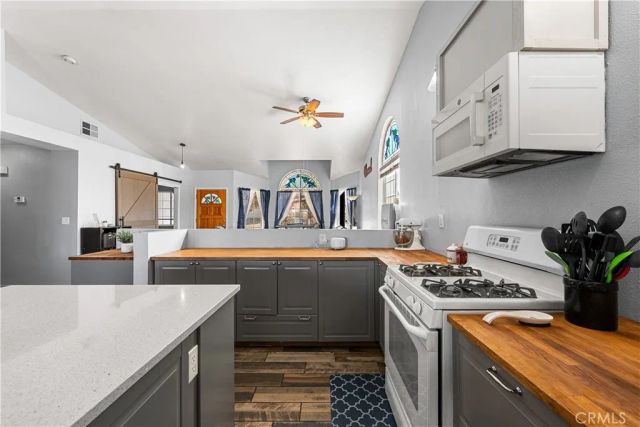 3533 Fernwood, Rosamond, CA 93560