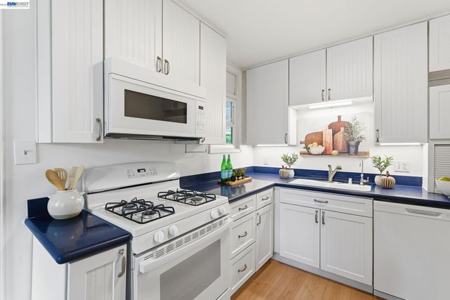 614 James St, Livermore, CA 94551
