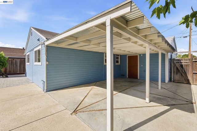 614 James St, Livermore, CA 94551