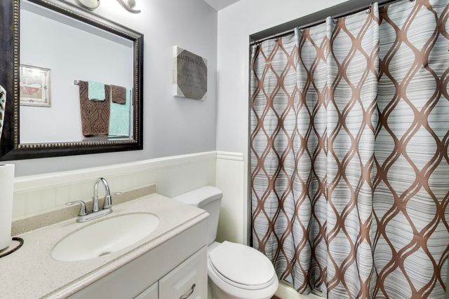 17807 Cypress Avenue, Country Club Hills, IL 60478