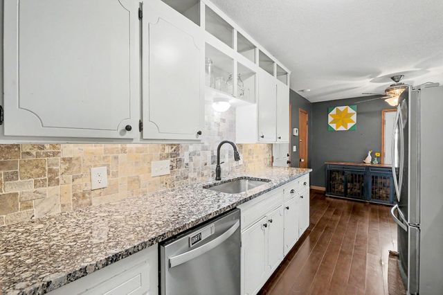 3808 W Cornelison St, Wichita, KS 67203