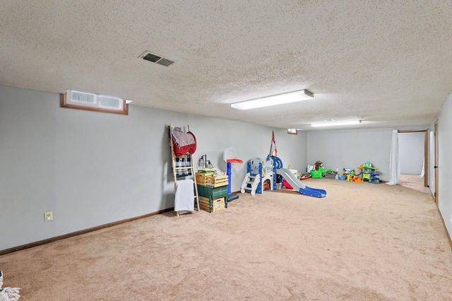 3808 W Cornelison St, Wichita, KS 67203