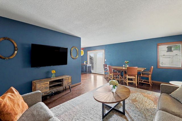 3808 W Cornelison St, Wichita, KS 67203