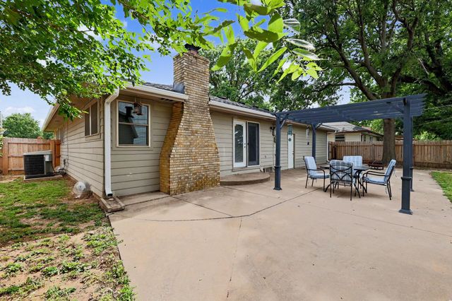 3808 W Cornelison St, Wichita, KS 67203