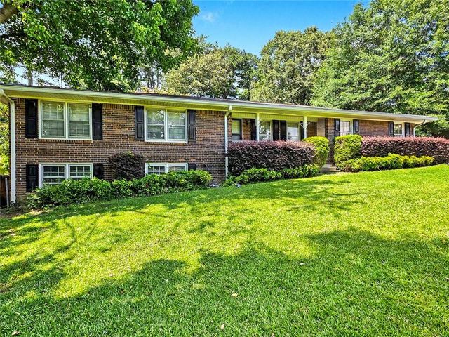 2930 Alan Drive SW, Marietta, GA 30064