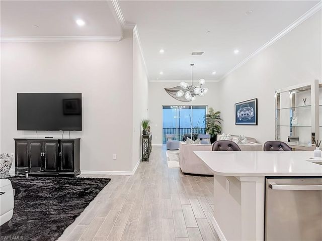 11841 Venetian Lagoon DR 203, Fort Myers, FL 33913