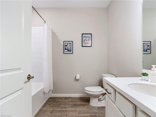11841 Venetian Lagoon DR 203, Fort Myers, FL 33913