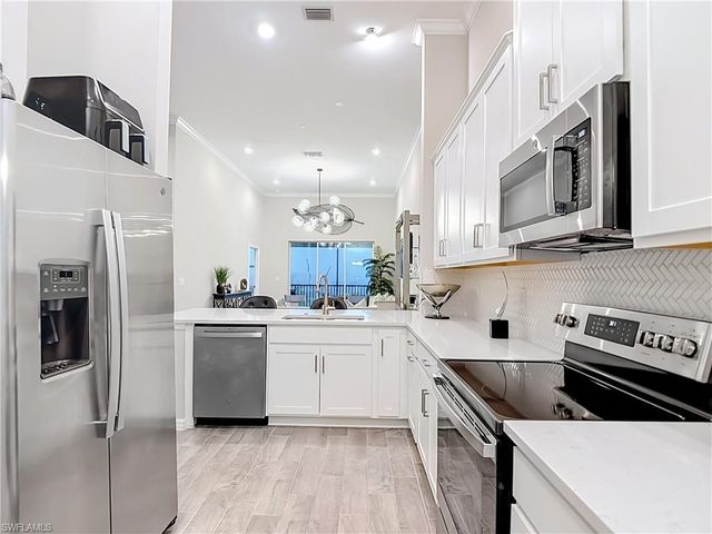 11841 Venetian Lagoon DR 203, Fort Myers, FL 33913
