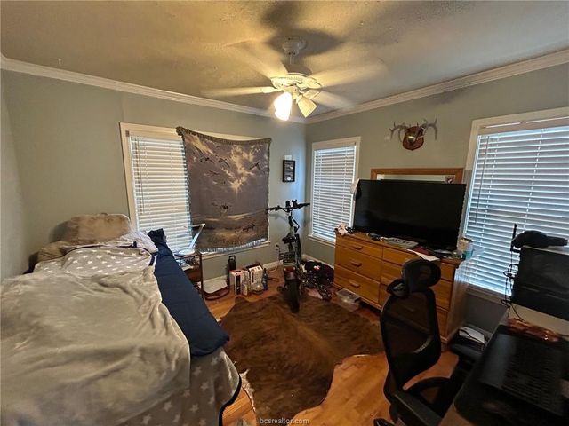 710 Enfield Street, Bryan, TX 77802