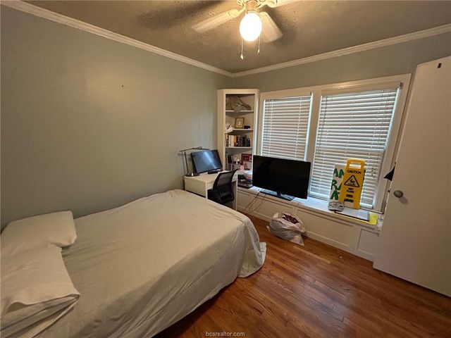 710 Enfield Street, Bryan, TX 77802