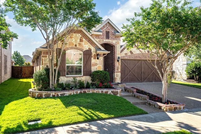 604 Satinwood Lane, Euless, TX 76039