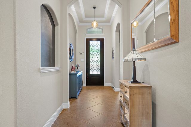 604 Satinwood Lane, Euless, TX 76039