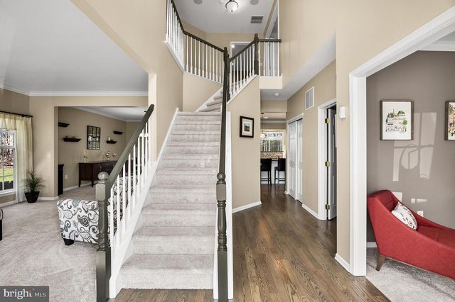 23 LONGFELLOW LN, Hainesport, NJ 08036