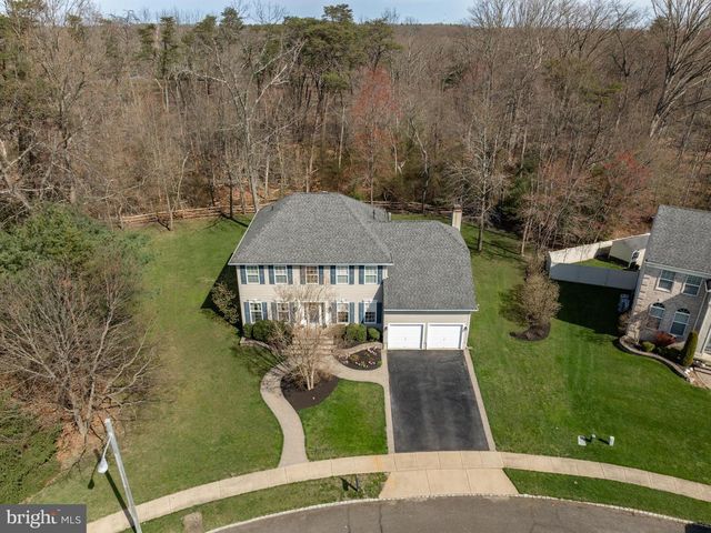 23 LONGFELLOW LN, Hainesport, NJ 08036