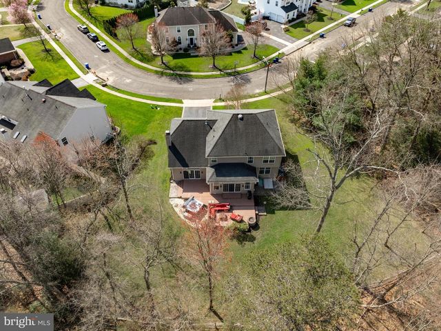 23 LONGFELLOW LN, Hainesport, NJ 08036