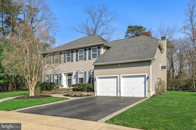 23 LONGFELLOW LN, Hainesport, NJ 08036