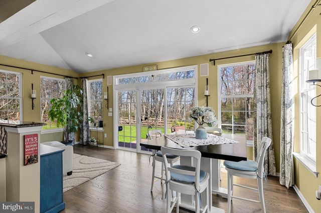 23 LONGFELLOW LN, Hainesport, NJ 08036