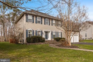 23 LONGFELLOW LN, Hainesport, NJ 08036