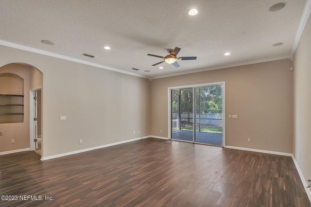 860 BRIARCREEK Road, Jacksonville, FL 32225
