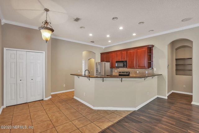 860 BRIARCREEK Road, Jacksonville, FL 32225