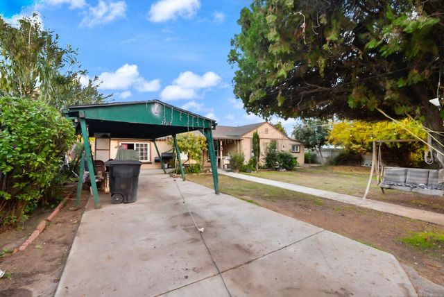 2012 2nd St, Hughson, CA 95326