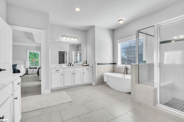 18 Abington Hall Court, Greer, SC 29650