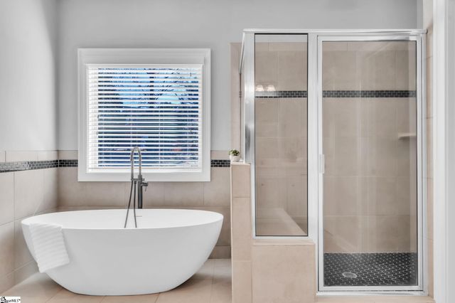 18 Abington Hall Court, Greer, SC 29650