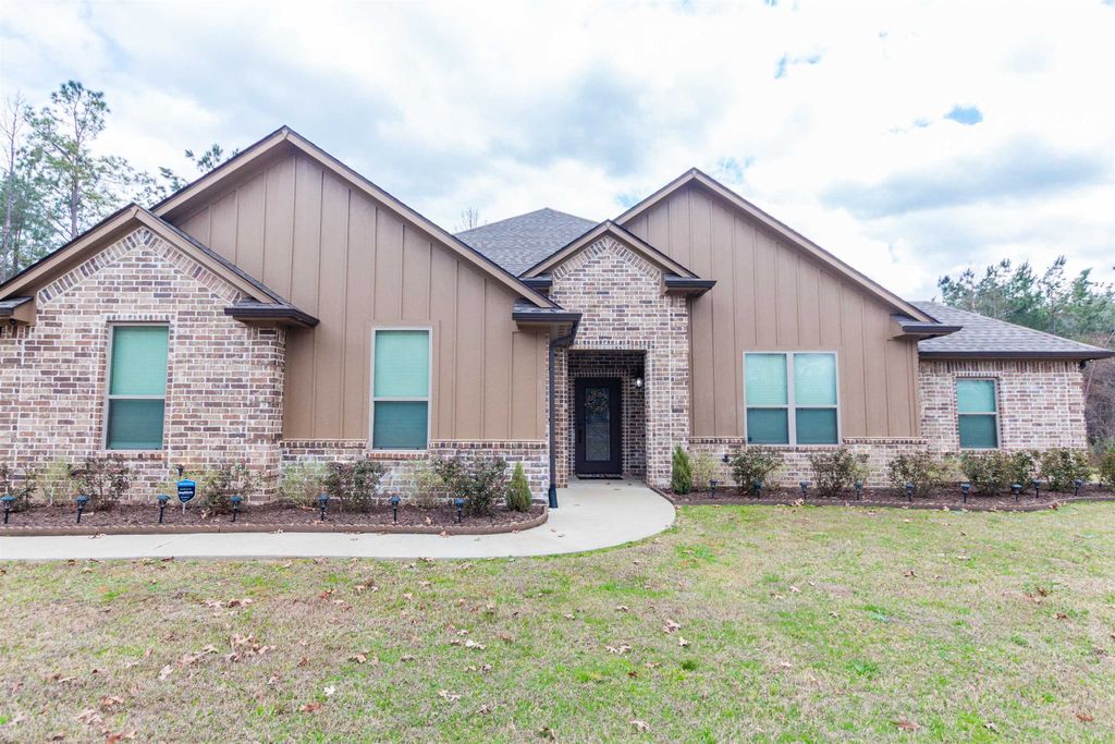 8199 CR 314, Laneville, TX 75667