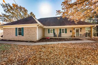 917 Lewisburg Road, Austin, AR 72007