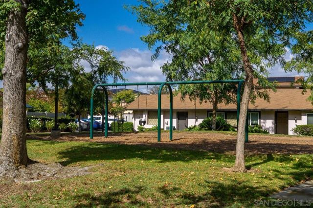 10366 Rochelle Ave, Santee, CA 92071