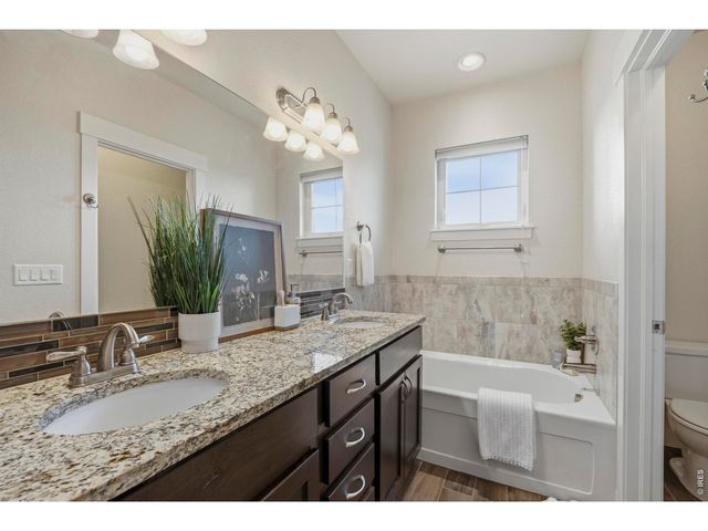 2521 Des Moines Dr 102, Fort Collins, CO 80525