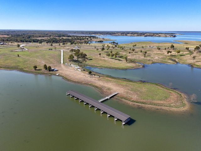 254 Timberland Heights, Windom, TX 75492