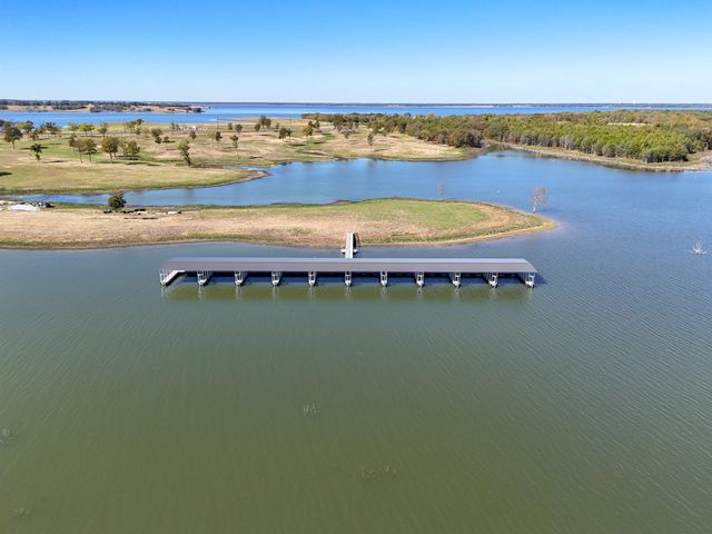 254 Timberland Heights, Windom, TX 75492