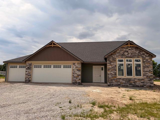 5035 CHICKADEE Drive, Woodburn, IN 46797