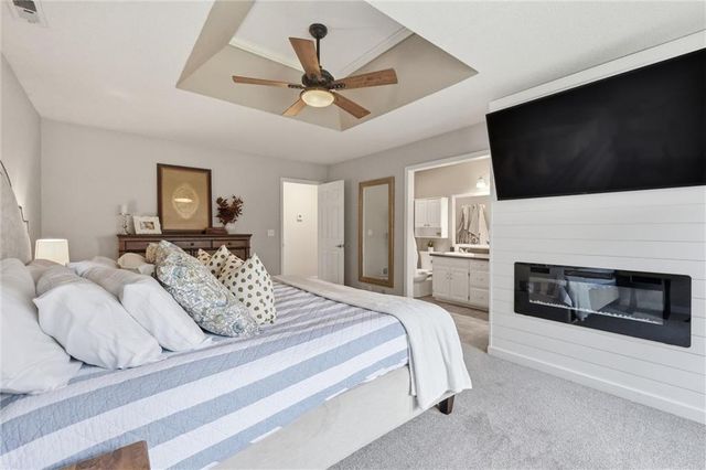 4702 Roundtree Court, Shawnee, KS 66226